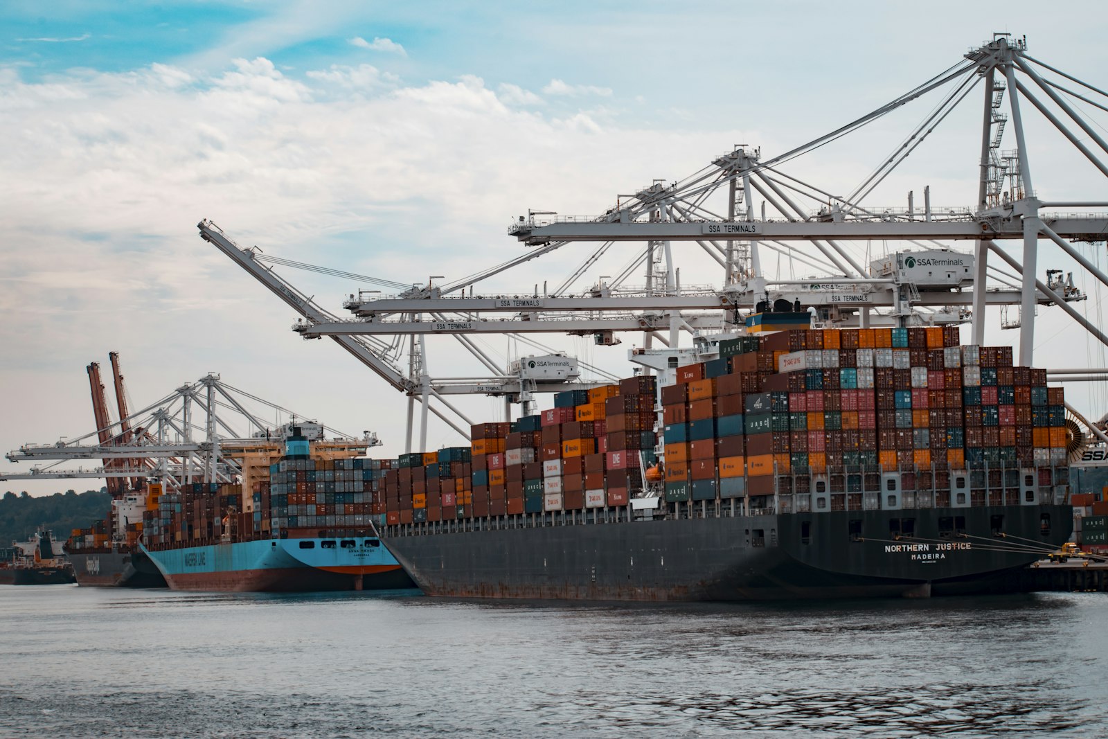 Shipping solutions for global trade